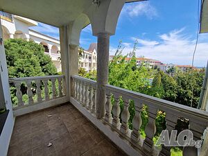 Апартамент с 3 спални Многокомнатная 104 кв.м Кирпич 2002 г. 3 этаж Последний этаж | Квартиры | Южен бряг Свети Влас