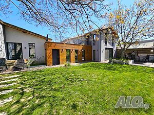 Страхотна, нова къща, в село Славовци Двухэтажный 240 кв.м РЗП 1266 кв.м двор | Дома/Дачи | Славовица