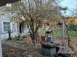 Продава се къща, Веселиново Двухэтажный 98 кв.м РЗП 1800 кв.м двор | Дома/Дачи | Веселиново