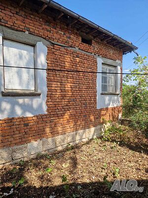 Продавам къща в с. Юпер Одноэтажный 70 кв.м РЗП 580 кв.м двор | Дома/Дачи | Юпер