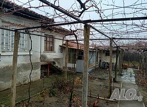 Едноетажна къща, с. Борец Одноэтажный 60 кв.м РЗП 1200 кв.м двор | Дома/Дачи | Борец