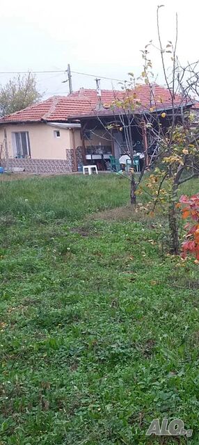 Едноетажна къща, с. Момино село Одноэтажный 40 кв.м РЗП 1100 кв.м двор | Дома/Дачи | Момино село