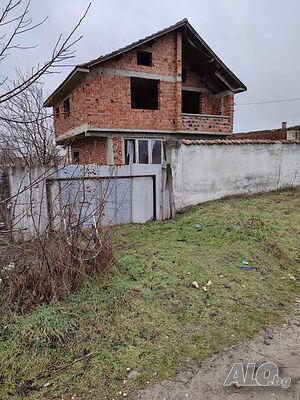 Двуетажна къща с. Зетьово Двухэтажный 100 кв.м РЗП 1260 кв.м двор | Дома/Дачи | Зетьово
