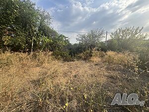 Продава парцел със стара къша в село Добрич, област Хасково Одноэтажный 70 кв.м РЗП 950 кв.м двор | Дома/Дачи | Добрич