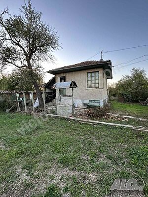 Къща за ремонт с кладенец! Двухэтажный 50 кв.м РЗП 960 кв.м двор | Дома/Дачи | Къпиново