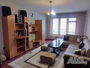 Тристаен апартамент за продажба Трехкомнатная 105 кв.м Кирпич 1999 г. 5 этаж Не последний | Квартиры | Окръжна болница Пазарджик
