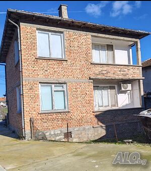 Продавам къща Двухэтажный 136 кв.м РЗП 252 кв.м двор | Дома/Дачи | Малко Търново
