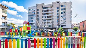 Ул. Хаджи Димитър 📍 АЙТОС - на метри от училището - отлична локация 🏠 ПОТЕНЦИАЛ за модерен ТРИСТАЕН Трехкомнатная 64 кв.м Кирпич 1991 г. 6 этаж Не последний | Квартиры | Айтос