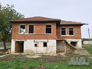 Масивна двуетажна къща в село Мелница Двухэтажный 80 кв.м РЗП 1030 кв.м двор | Дома/Дачи | Мелница