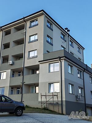 Гарсониера - 54 кв.м. Двухкомнатная 54 кв.м Кирпич 2026 г. 2 этаж Не последний | Квартиры | Освобождение Благоевград