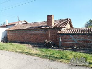 🌿 Продава се дворно място в с. Чарган, общ. Тунджа - 780 кв.м. 🌳 Одноэтажный 72 кв.м РЗП 780 кв.м двор | Дома/Дачи | Чарган
