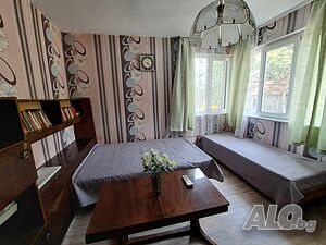 🏡 ЯВЛЕНА продава тристаен тухлен апартамент в ЦГЧ - тишина, уют и възможности! Трехкомнатная 80 кв.м Кирпич 1980 г. 1 этаж Первый жилой этаж | Квартиры | Център Ямбол