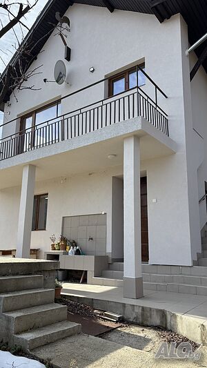 Продава КЪЩА Двухэтажный 104 кв.м РЗП 450 кв.м двор | Дома/Дачи | Гълъбово