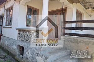 Вила в с. Могила Одноэтажный 100 кв.м РЗП 1800 кв.м двор | Дома/Дачи | Могила