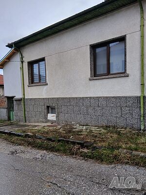 Продавам имот Двухэтажный 182 кв.м РЗП 560 кв.м двор | Дома/Дачи | Костенец (село)