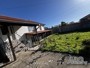 Нова Къща Двухэтажный 115 кв.м РЗП 1296 кв.м двор | Дома/Дачи | Средна махала
